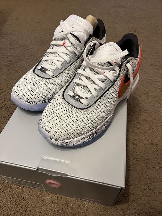 Nike LeBron 20 (noi) marimea 42