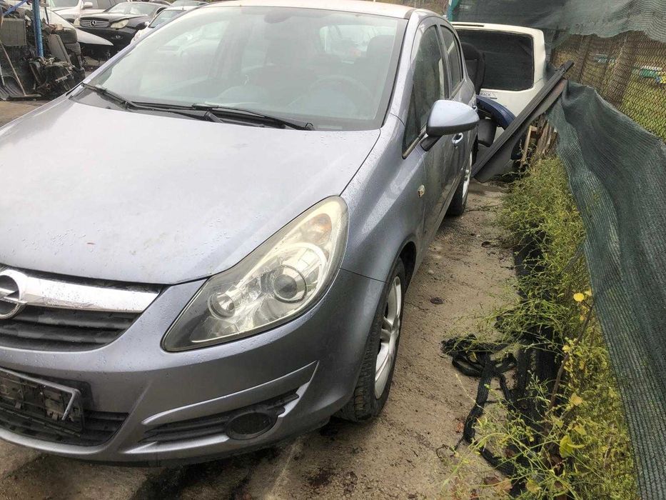 Dezmembram Opel Corsa D