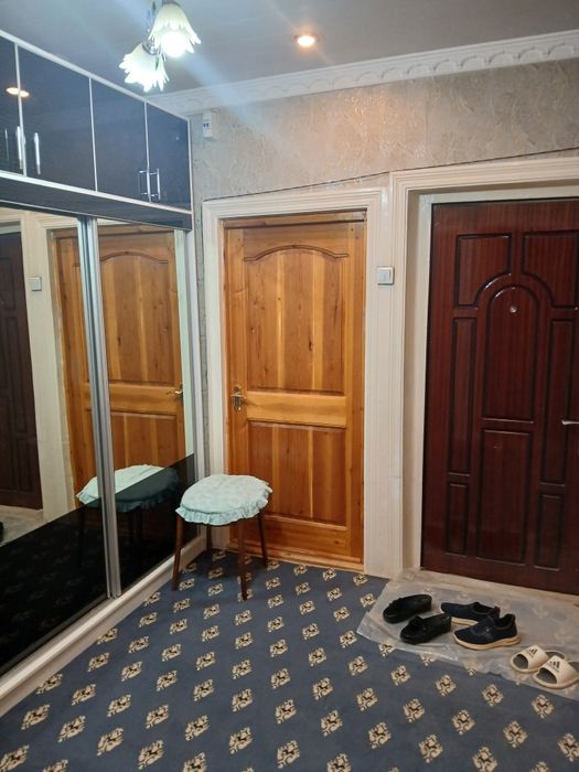 Продается Нукус 23м.р 4- комнатная квартира, своя