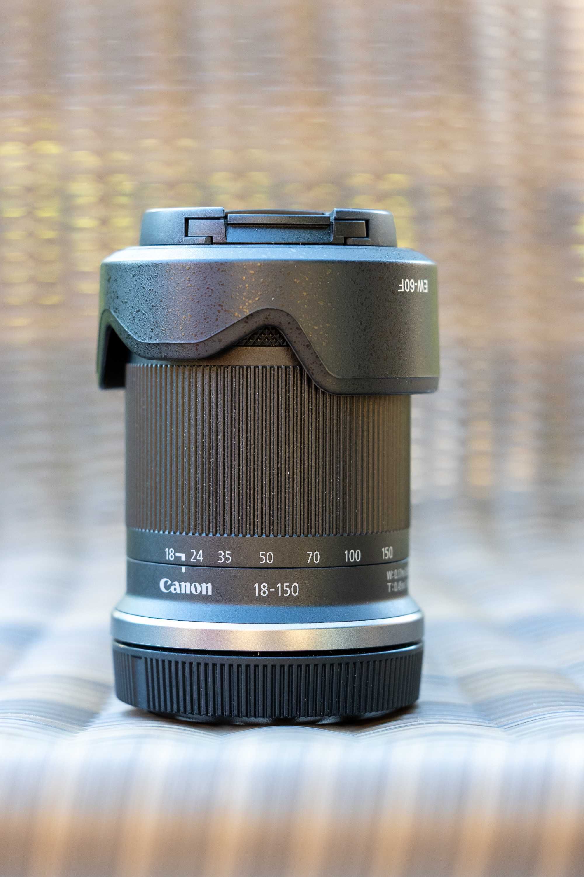 Обектив Canon RF-S 18-150mm IS STM