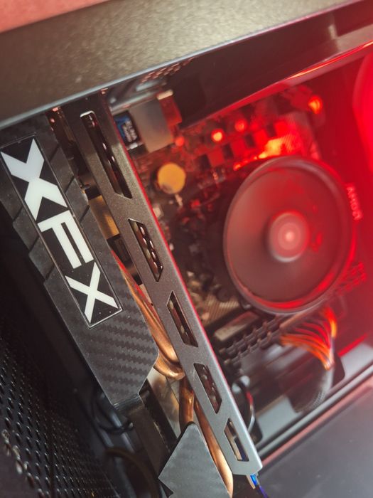 RX 580 8GB, Ryzen 5 1600, 16GB RAM - Геймърски Компютър