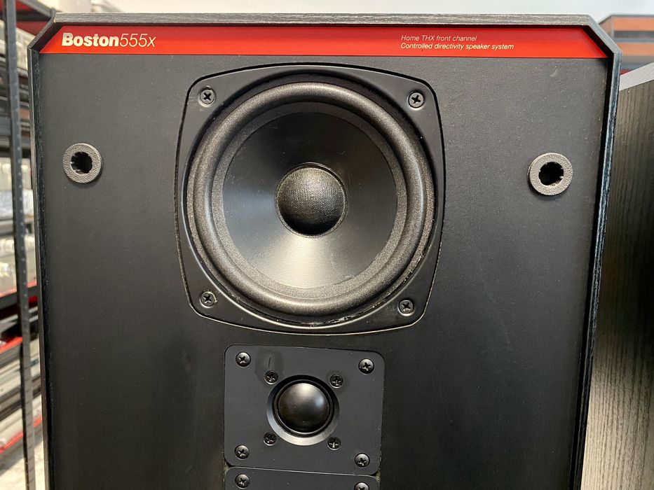 Тонколони Boston Acoustics