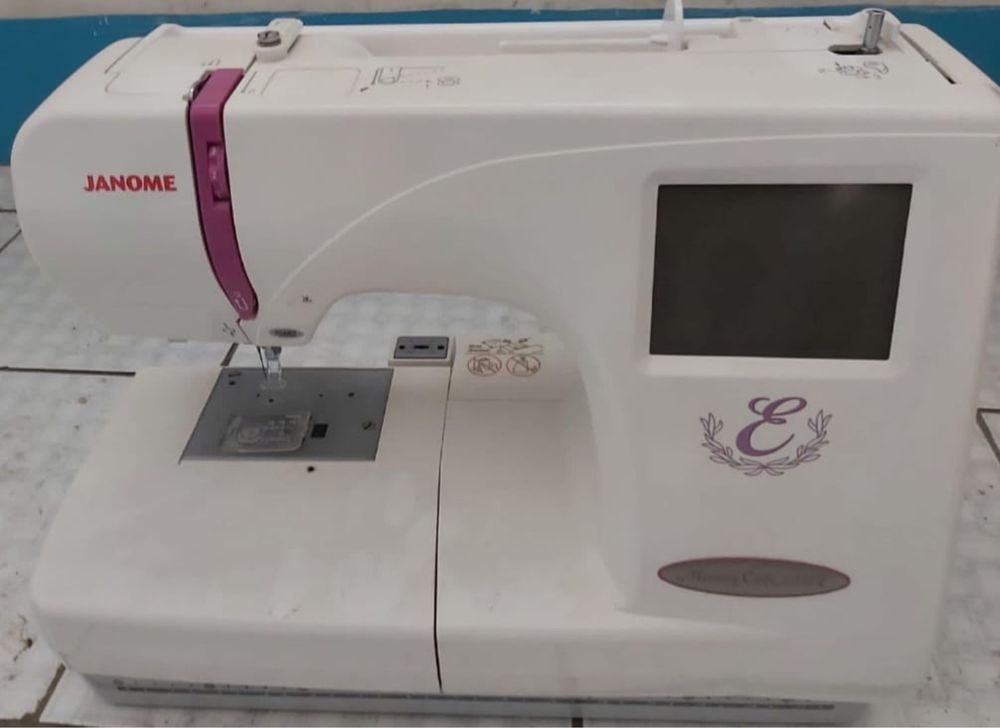 Janome Memory Craft 350E