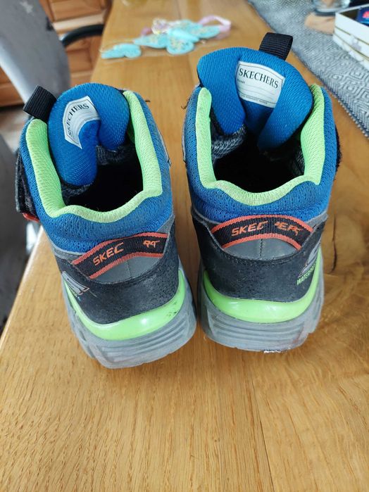 Детски маратонки скечърс