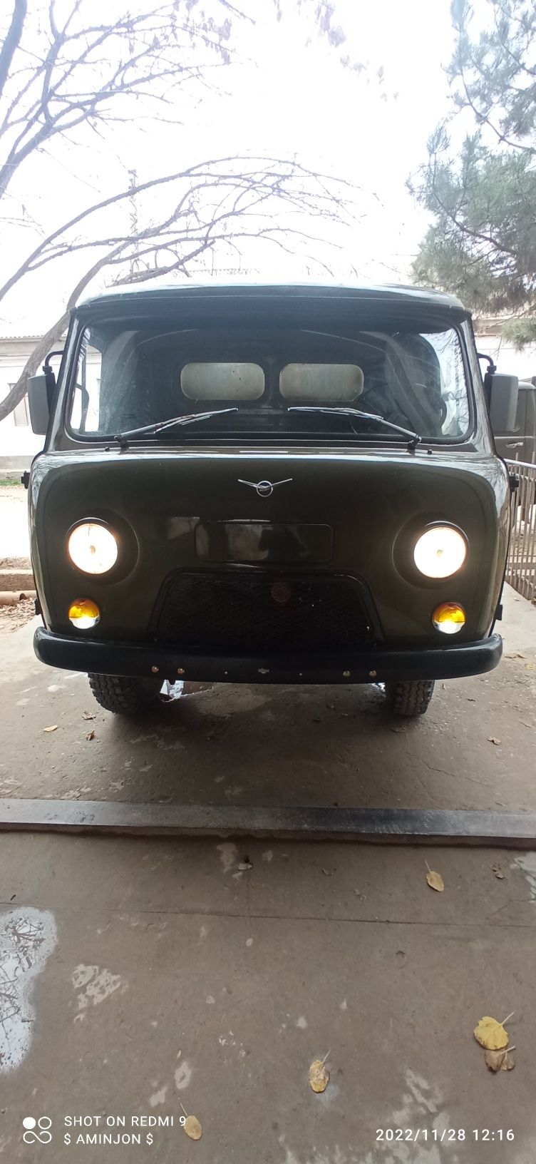 UaZ 3303 mashinasi sotiladi