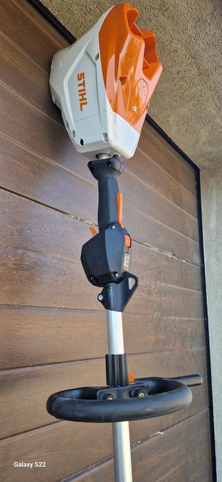 Stihl motocoasă pe acumulator