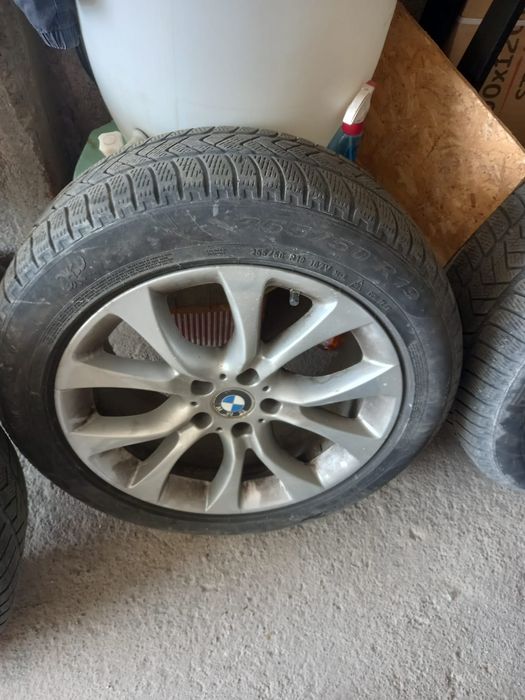 Зимни гуми с джанти 255/50 R19