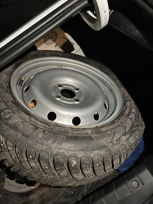 185 65 R15 диски с резиной Goodyear 4/100