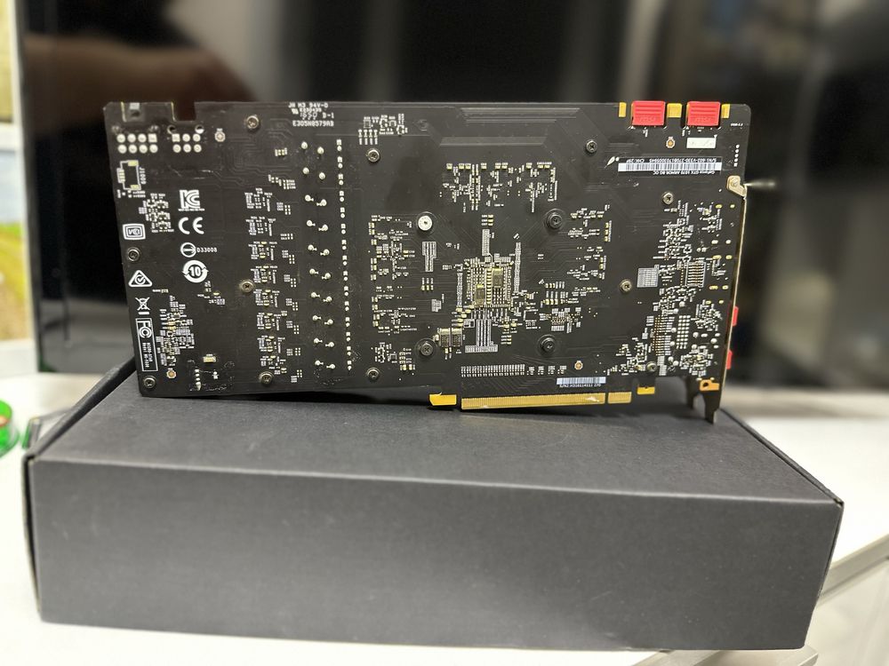Nvidia GTX 1070 8gb MSI Armor OC видео карта / GPU