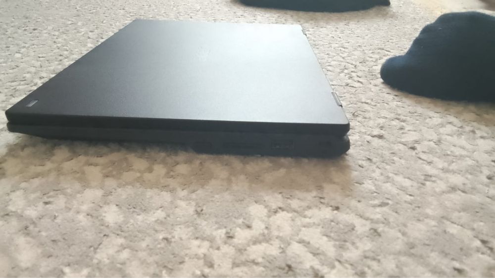 продается ноутбук