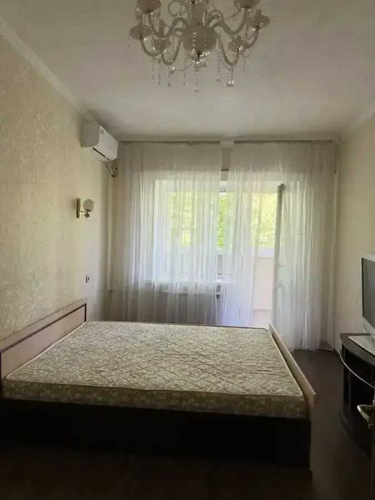 Двустаен имот в кв.Надежда 1