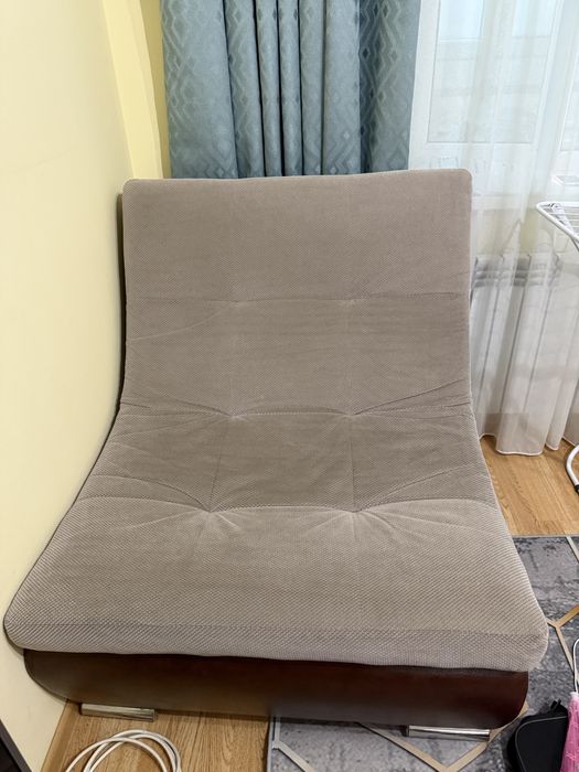 Продам диван с креслом