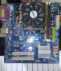 kit gigabyte GA-M61SME-2SL + athlon AM2 4400+ + 3GB DDR2