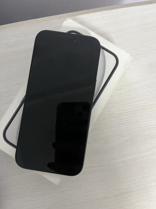 Айфон 15  б/у продам