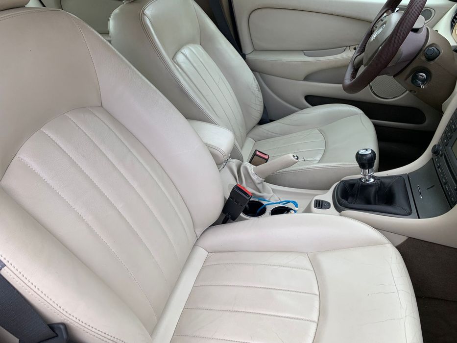 Jaguar X-Type/2.5i V6/4x4/127.000 km