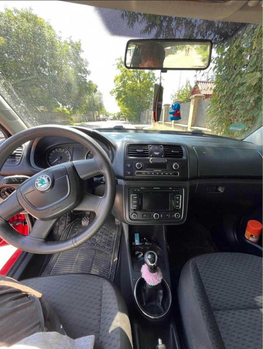 Vand skoda fabia an 2011 motor 1.2 disel