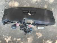 VW Golf 8 - plansa de bord - airbag volan pasager cortina - centuri
