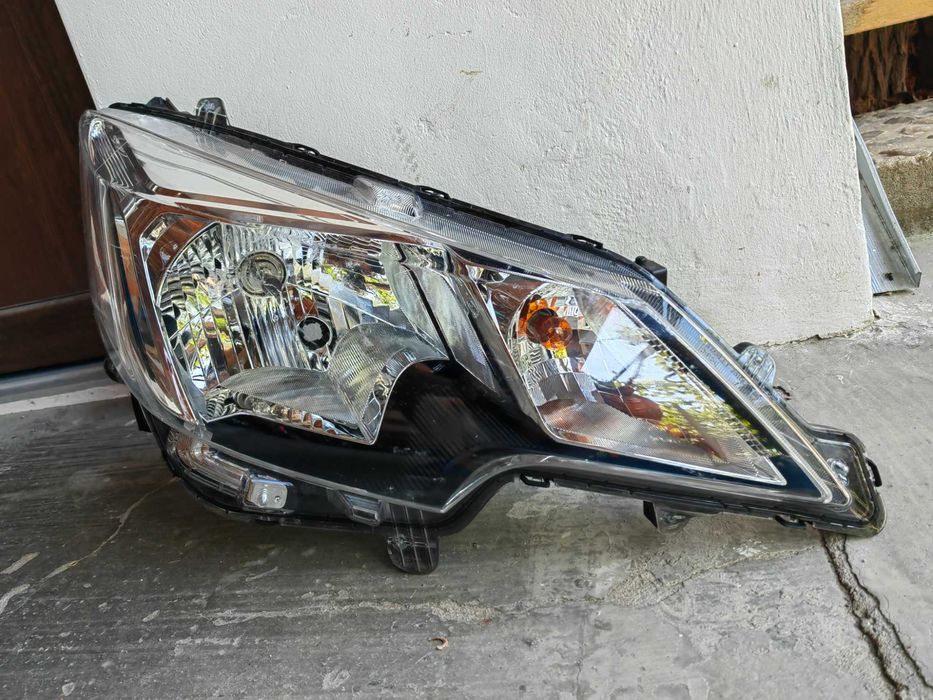 Фар Mitsubishi Space star десен Оригинален