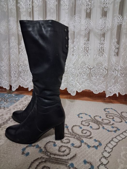 Зимние кожанные сапоги буу, размер 36,