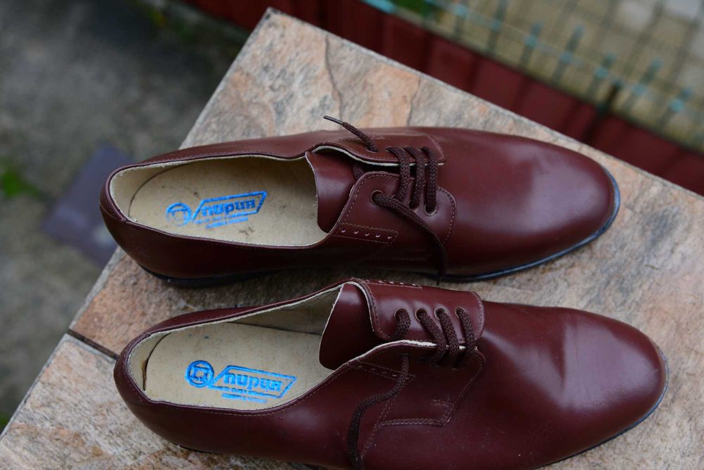 Военни обувки "Пирин" от соца