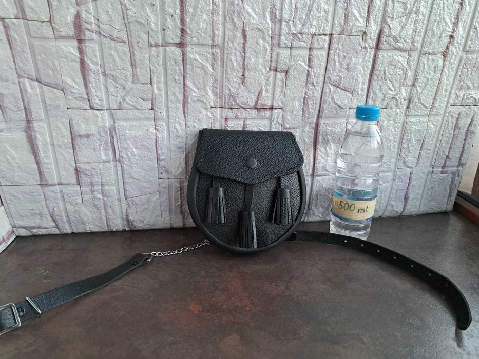 дамска чанта за кръста,малка черна кожена чантичка-Нова естествена кож