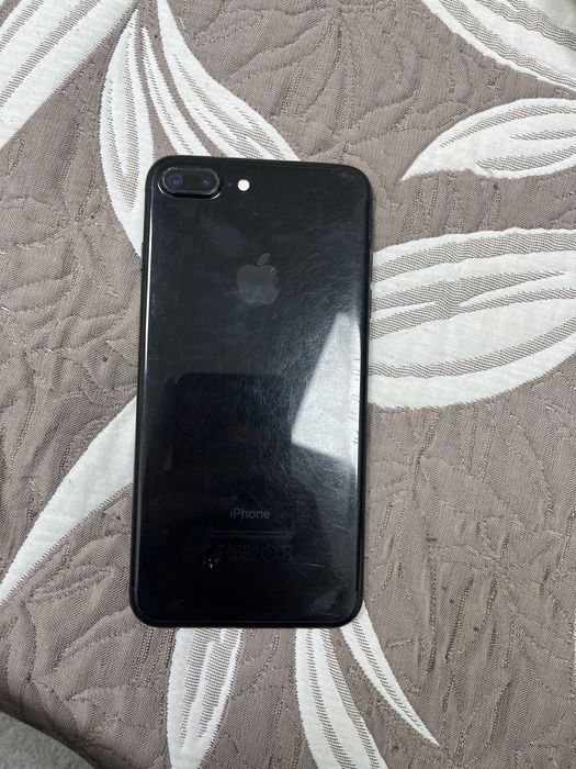 iPhone 7+ 128 гб