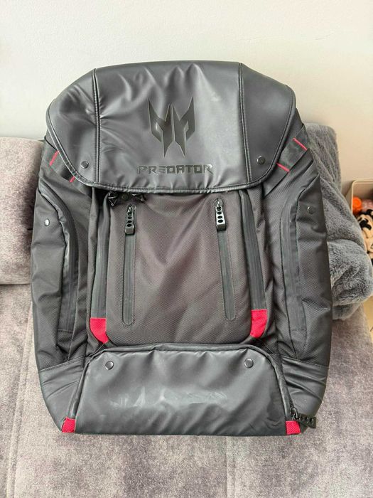 Acer predator G 793 + раница и мишка