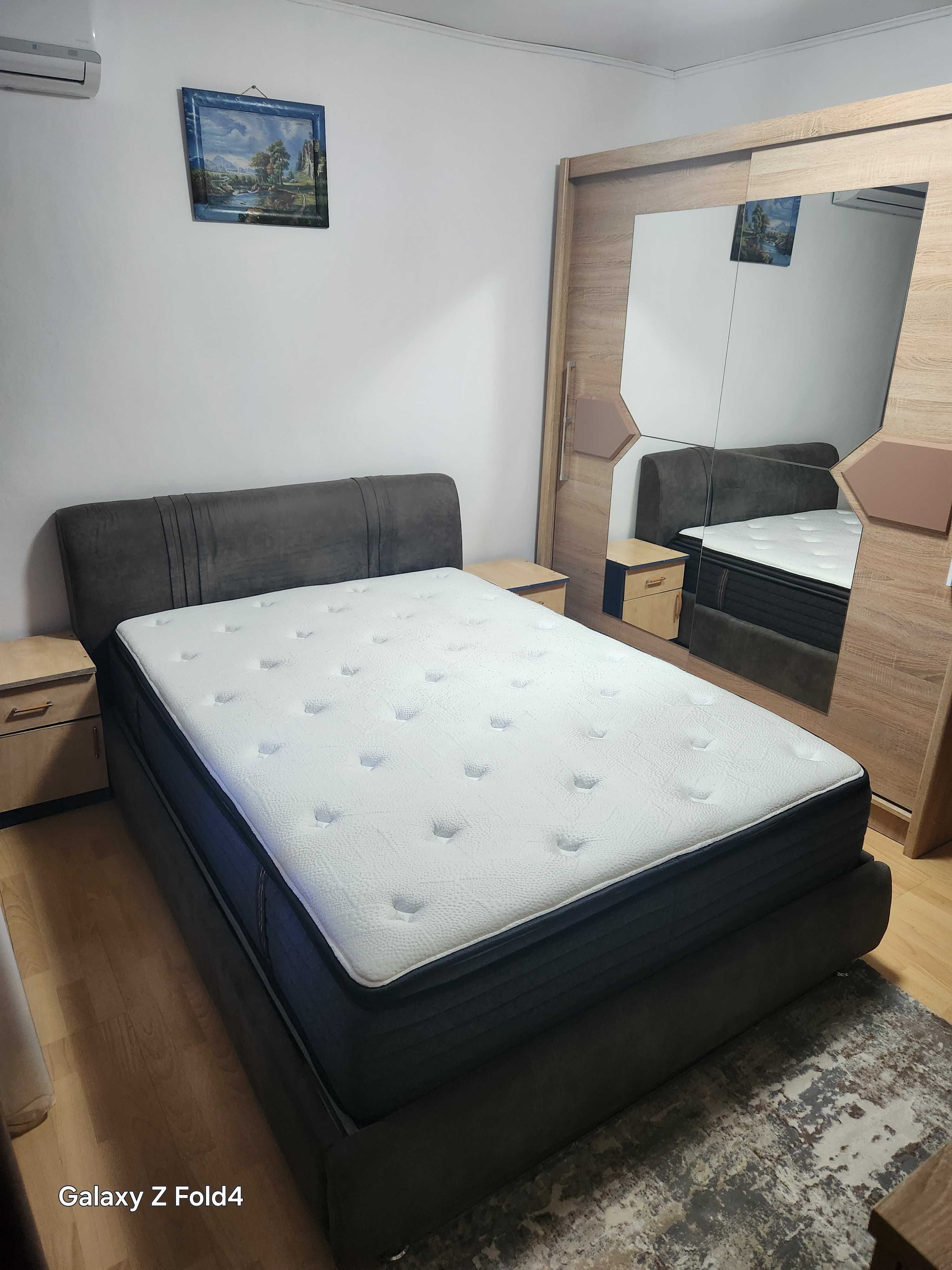 De vanzare apartament 3 camere
