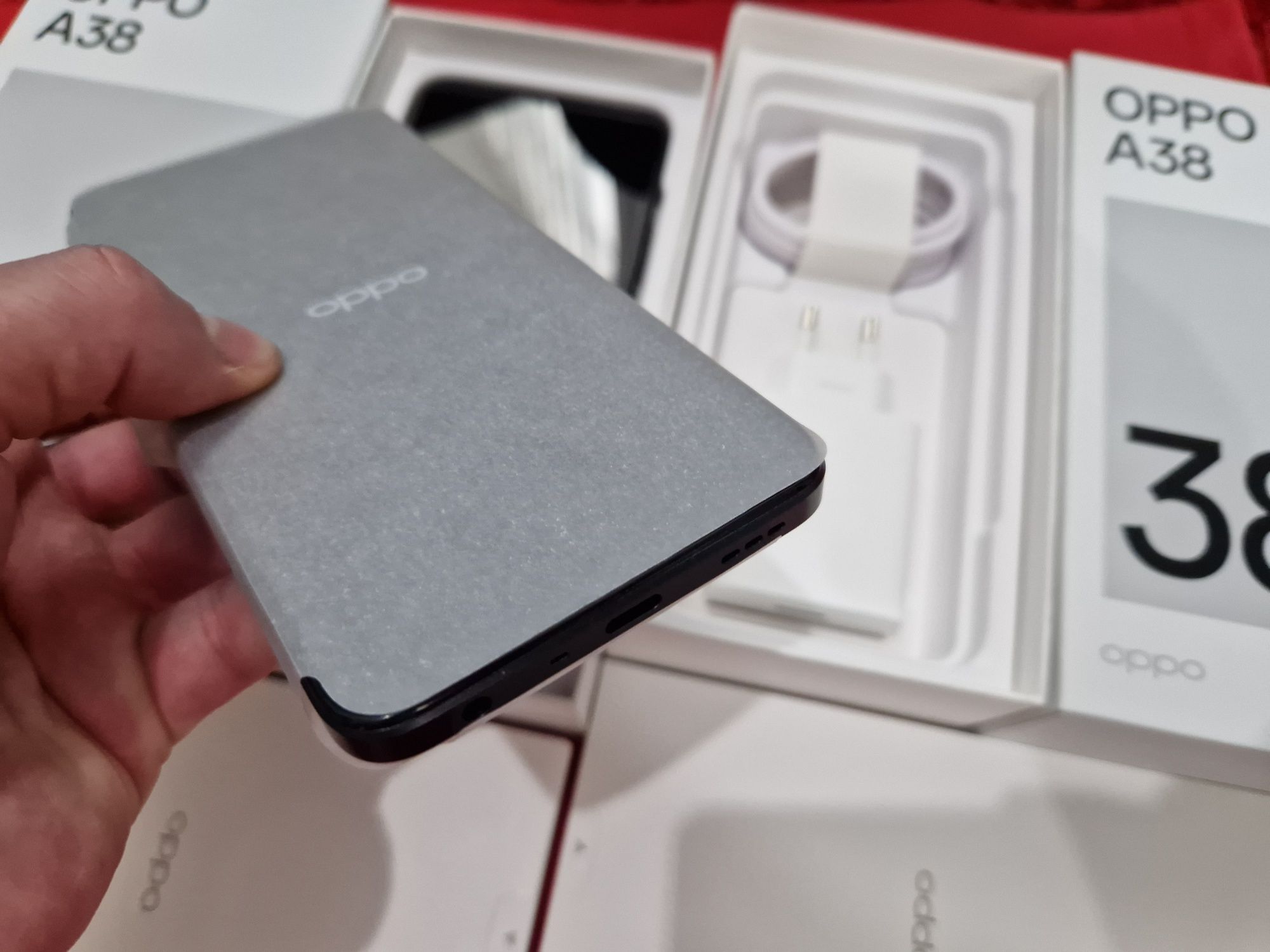 -Oppo A38, Nou, Nefolosit, 128Gb, 4Ram, 0 cicluri incarcare, Sigilat,