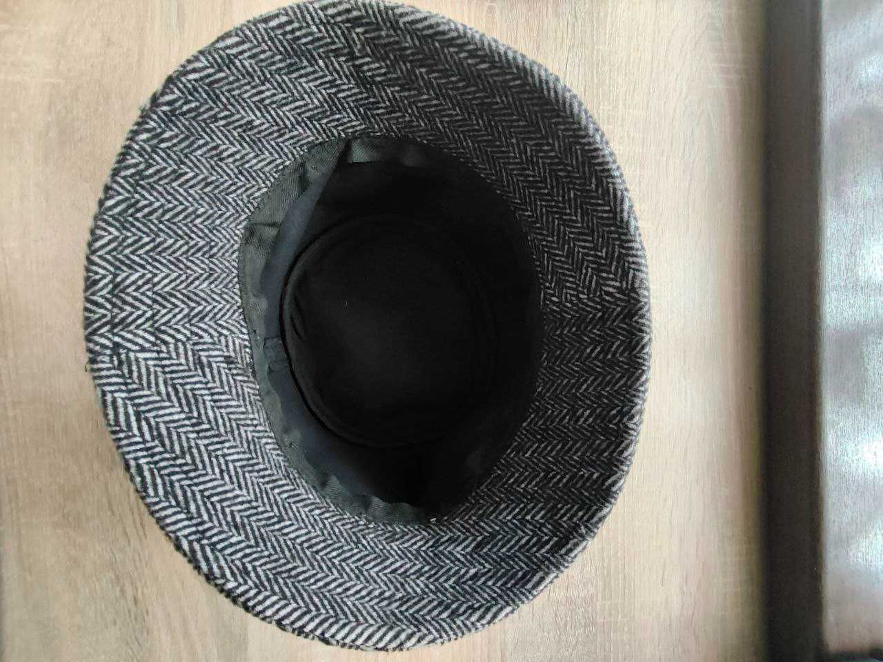 Pălărie tip Panama