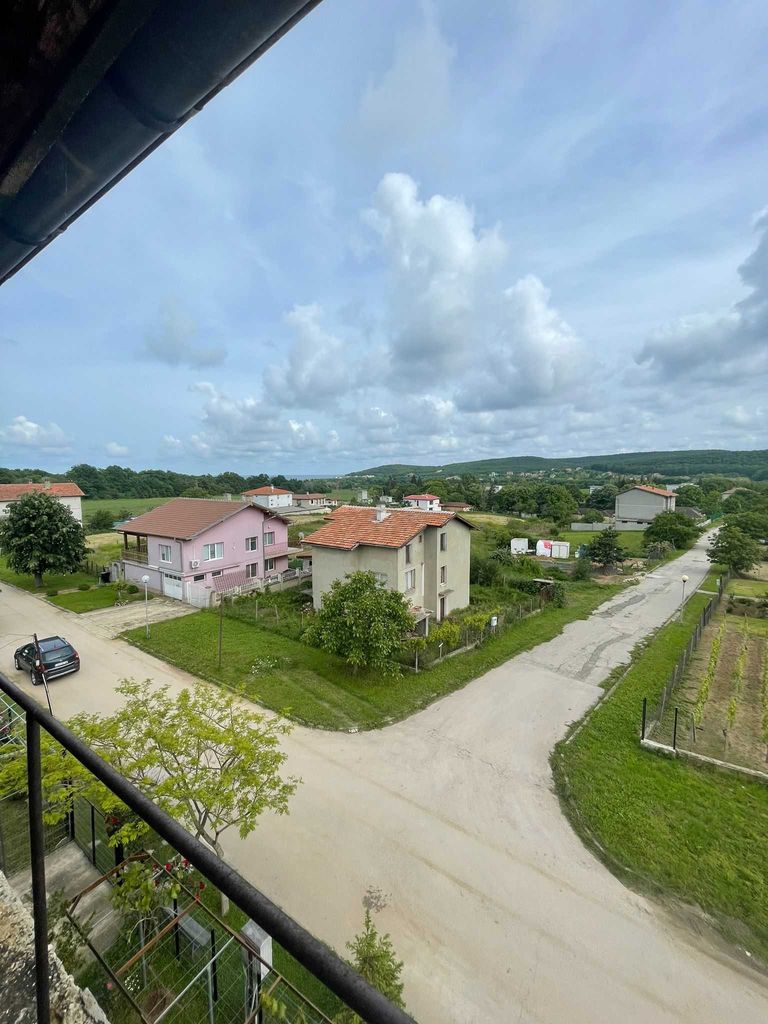 Продава се Многостаен апартамент в Обзор - 102 кв.м за 373 €/кв.м - Снимка #6