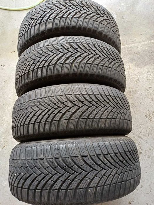 225 55 18 Anvelope Semperit 2023