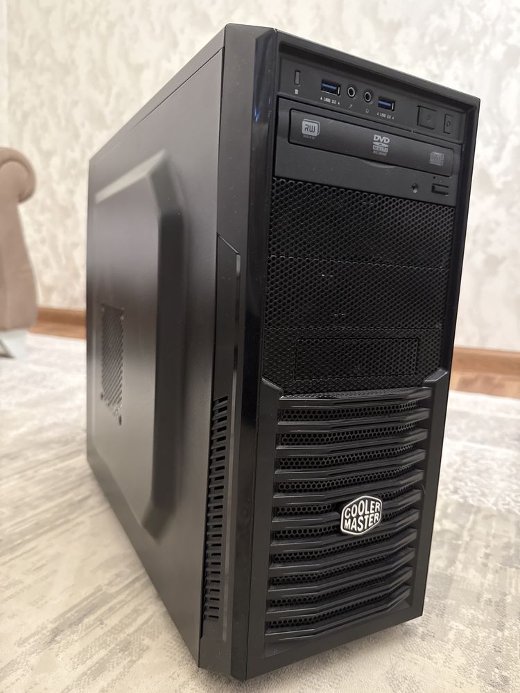 Корпус Cooler Master