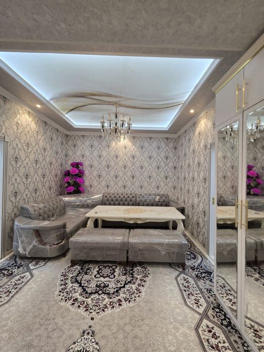 Luks Kvartira Nizomi Kucha