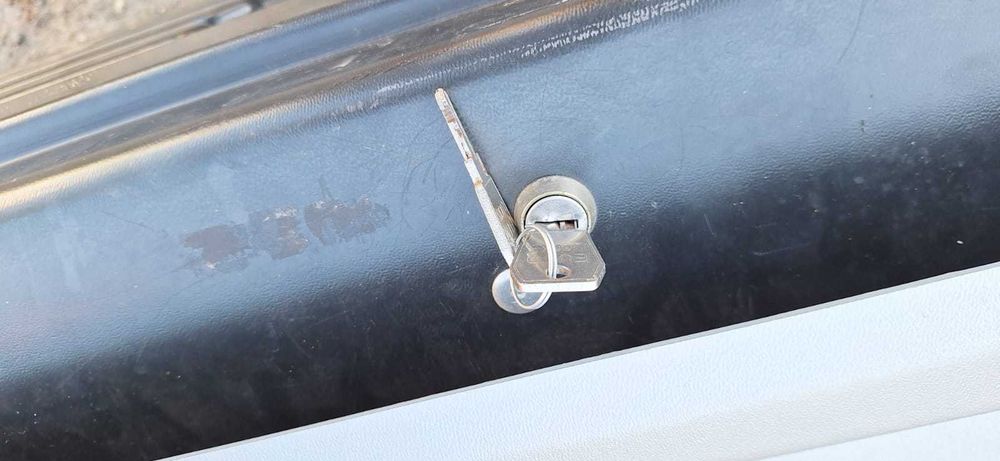 Cutie portbagaj auto