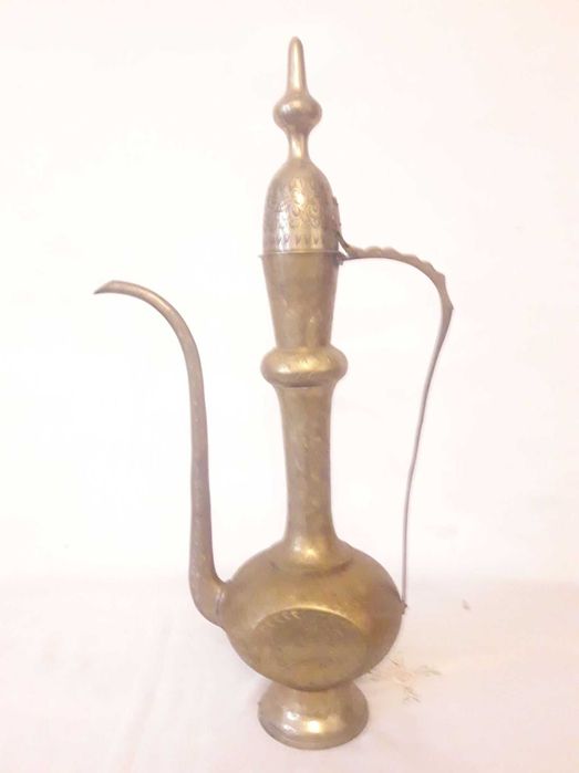 Carafa cu capac din alama gravat manual