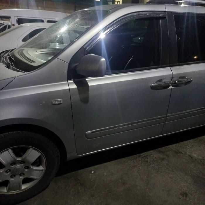 Киа карнивал лимузин