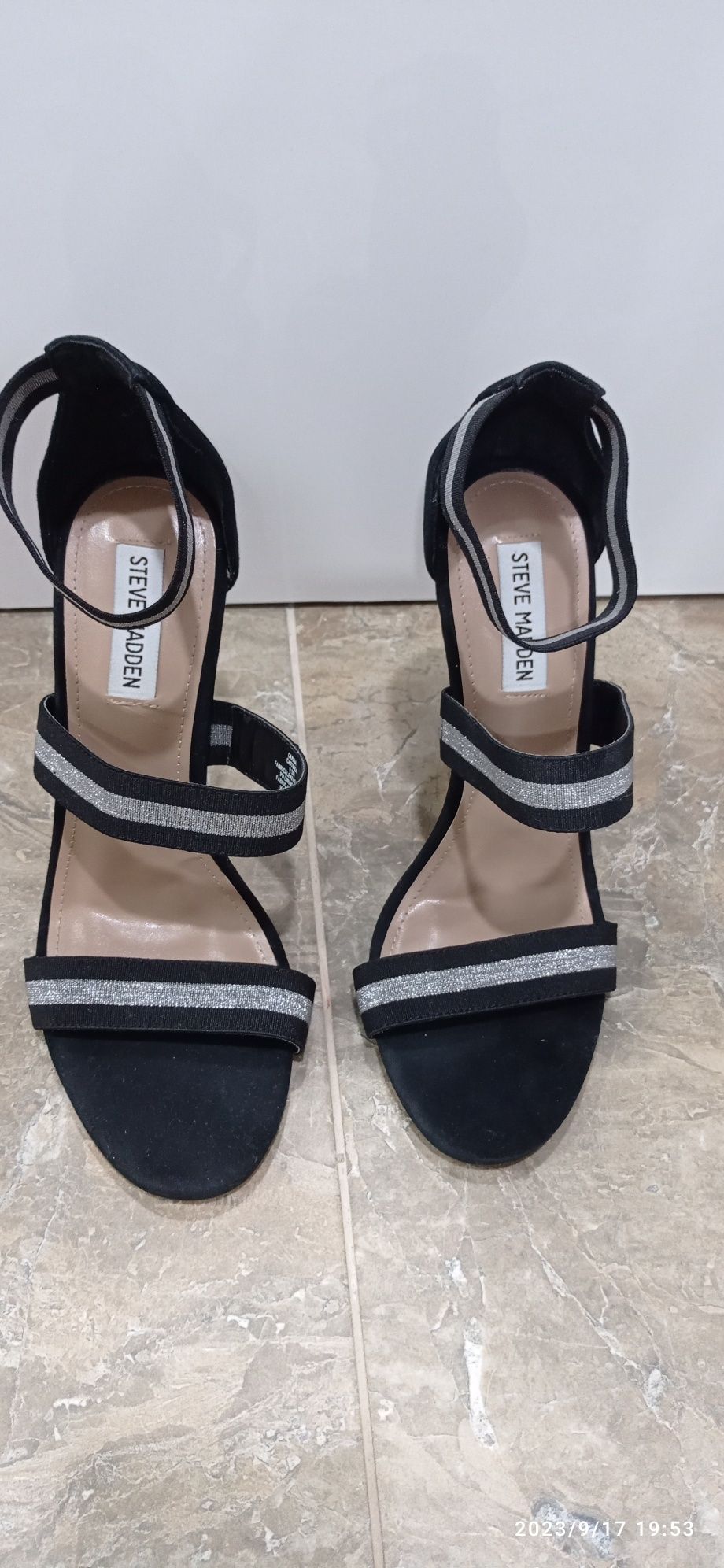 Дамски сандали Steve Madden