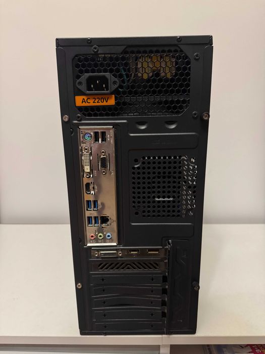 PC Gaming GTX 1050 Ti 4GB, i5-7400, 16GB RAM