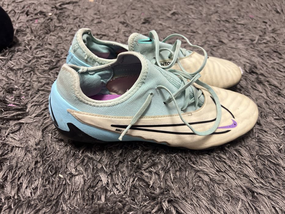 Ghete fotbal nike phantom