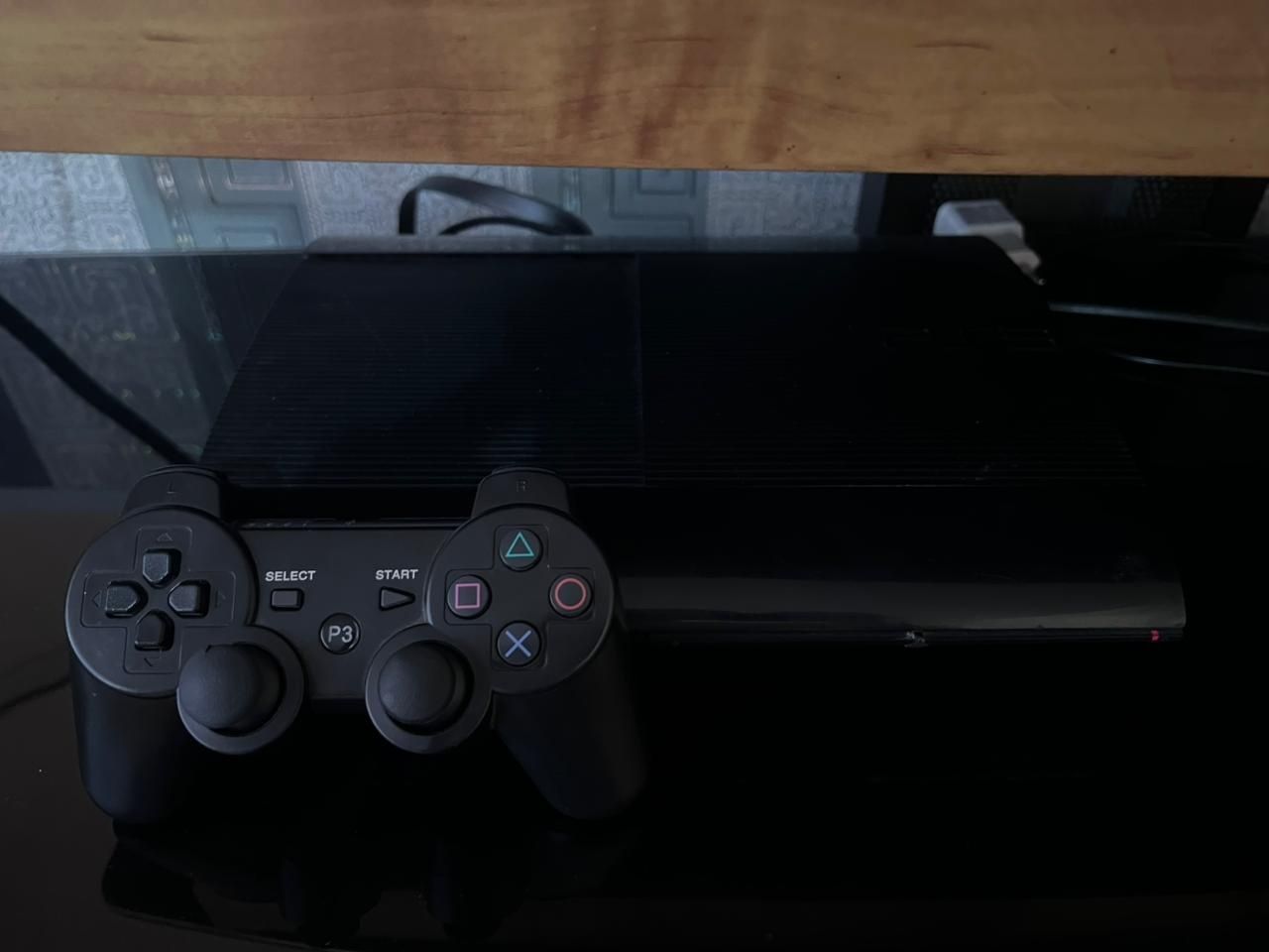 Playstation 3 в отличном состояние!