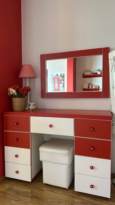Mobilier complet cameră fetițe – stare impecabilă, ca nou