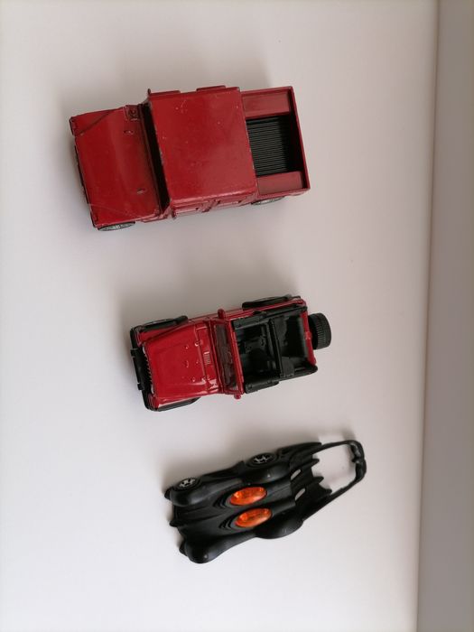 Колекционерски колички SIKU и Hot Wheels 1:64