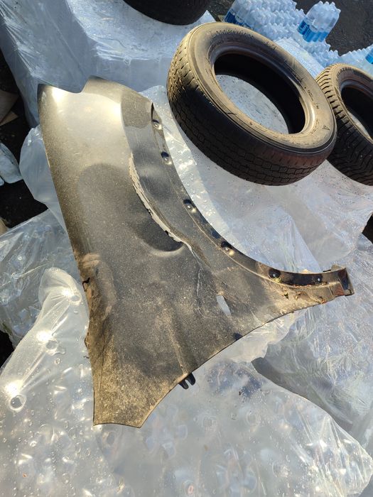 Крыло оригинал Ниссан Кашкай 2011 г.б..у под восстановление,