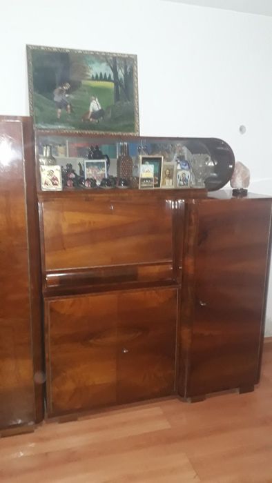 Vand mobila veche