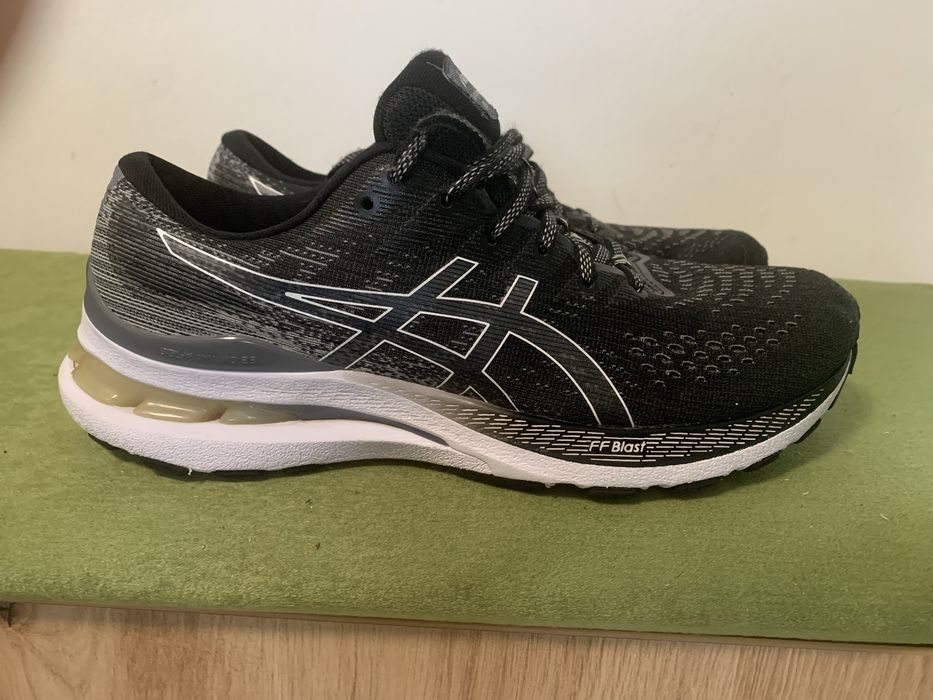 Asics Kayano 28 M-40,5