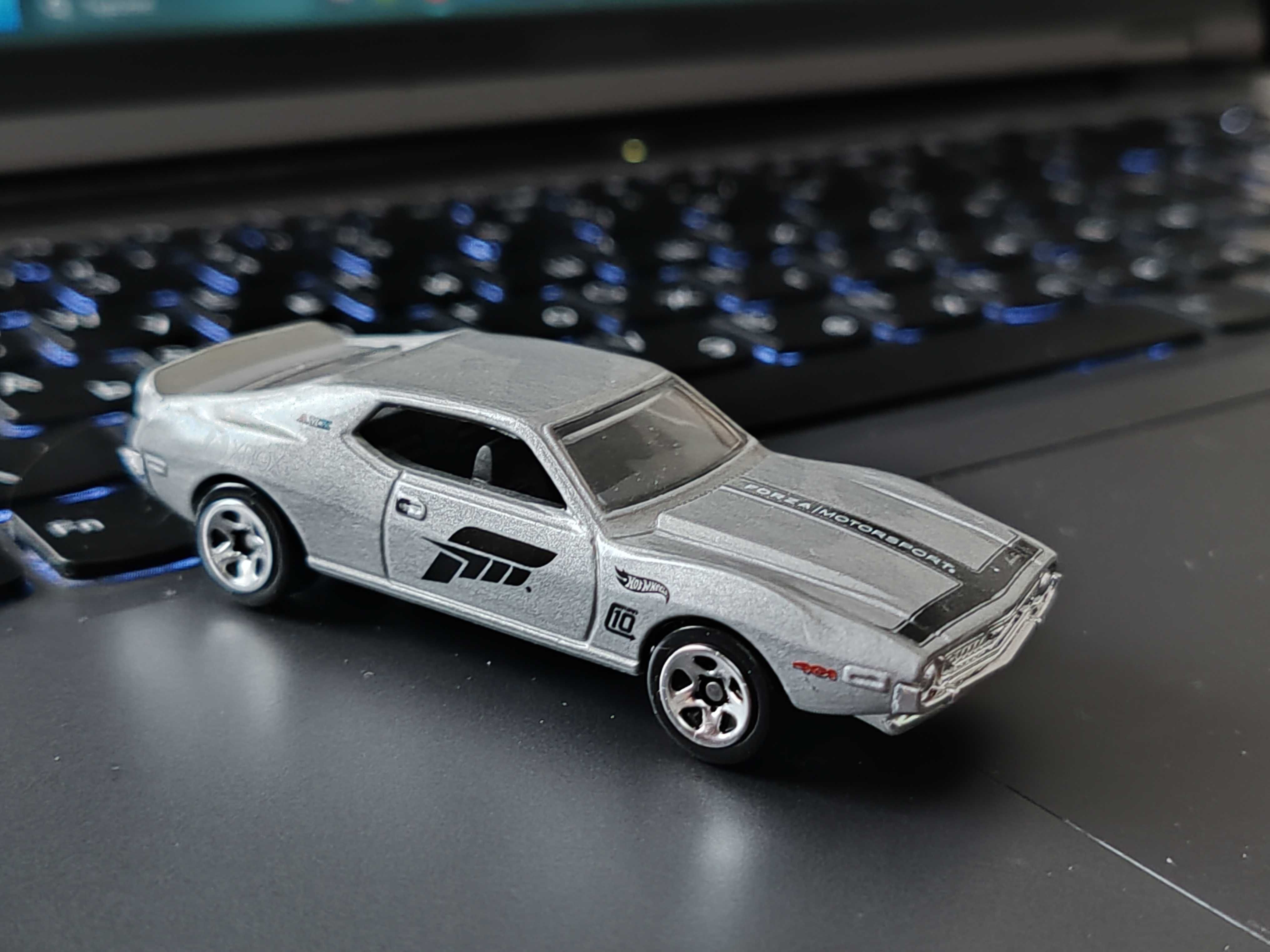 Количка Hot Wheels AMC Javelin Forza