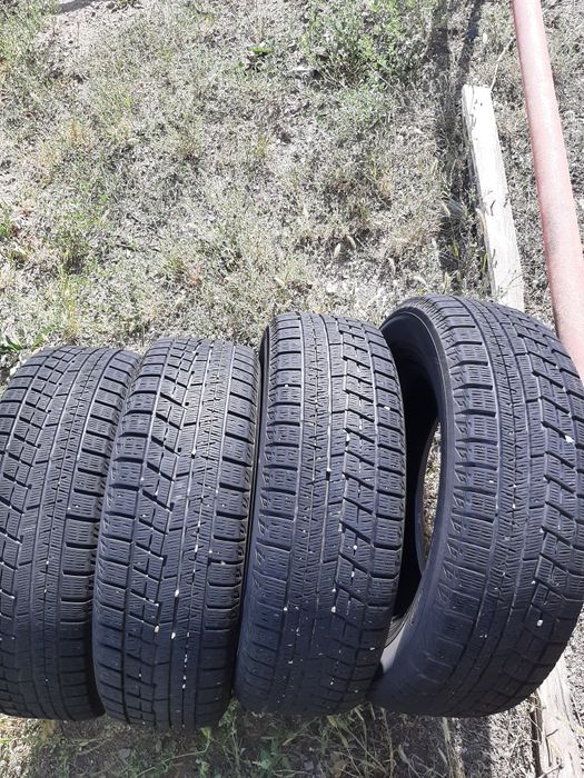 Продам шины 225/65/17 якохама