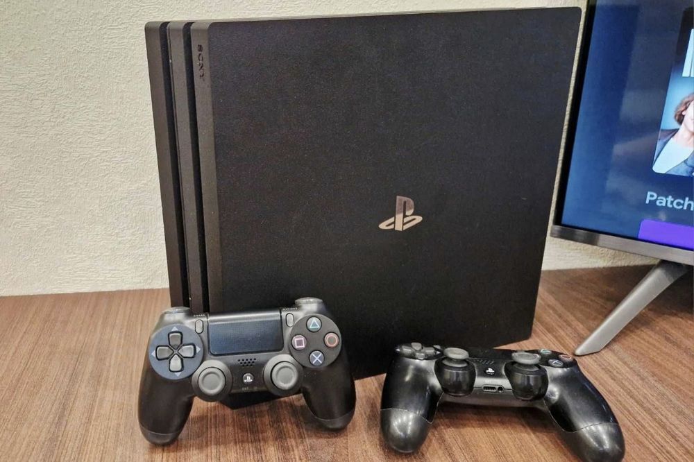 •СРОЧНО •  Ps4 Pro 1tb игры+подписки в подарок! Playstation 4 861gb