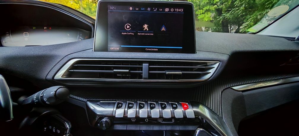 Peugeot 5008 2020